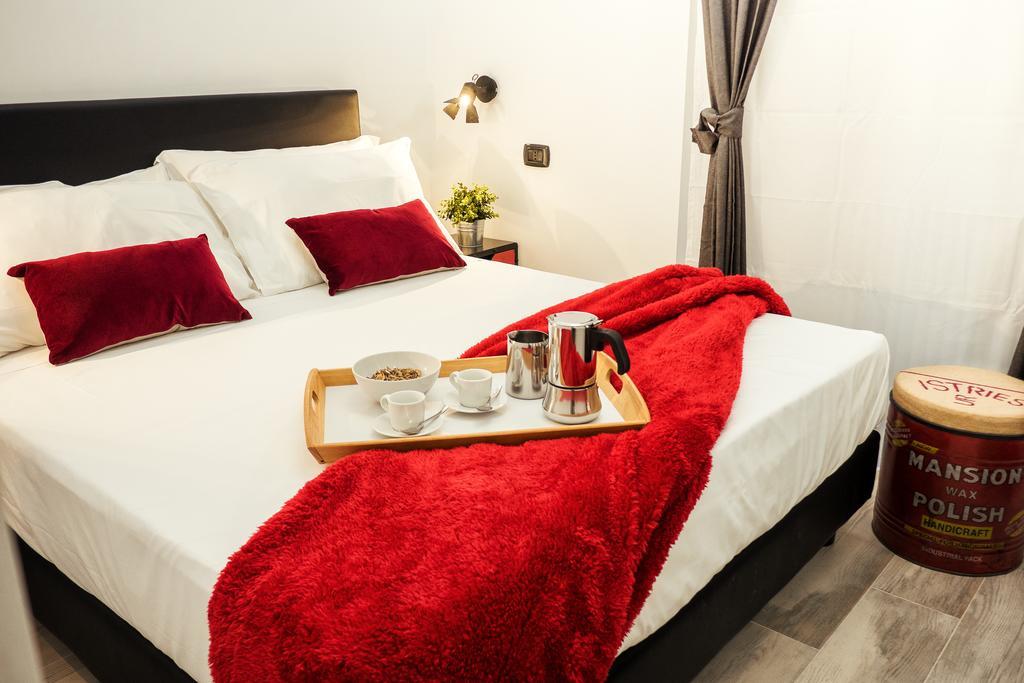 Bmga L Stylish Industrial Termini Apartment Rome Buitenkant foto